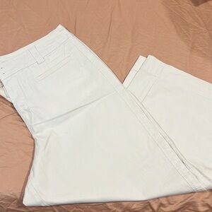 Women’s A New Day Capri Light cream pants Size 16 NWOT Double button front